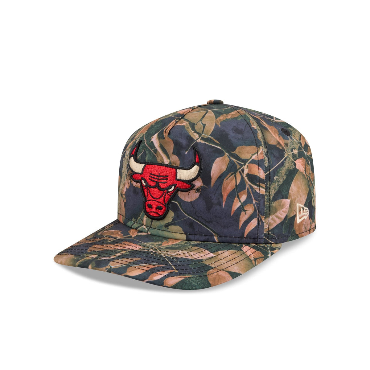Chicago Bulls Leaves 19TWENTY Adjustable Hat