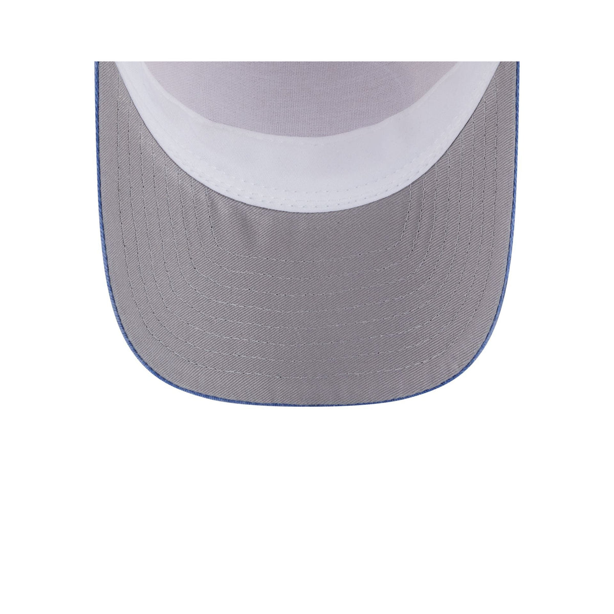 Atlanta Braves Frayed 9FORTY M-Crown A-Frame Trucker Hat