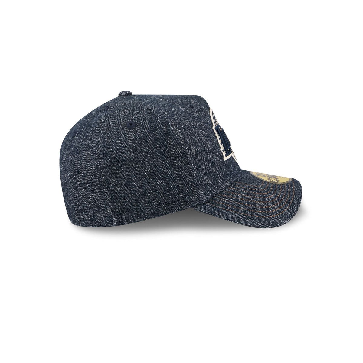 Los Angeles Lakers Denim 59FORTY A-Frame Fitted Hat